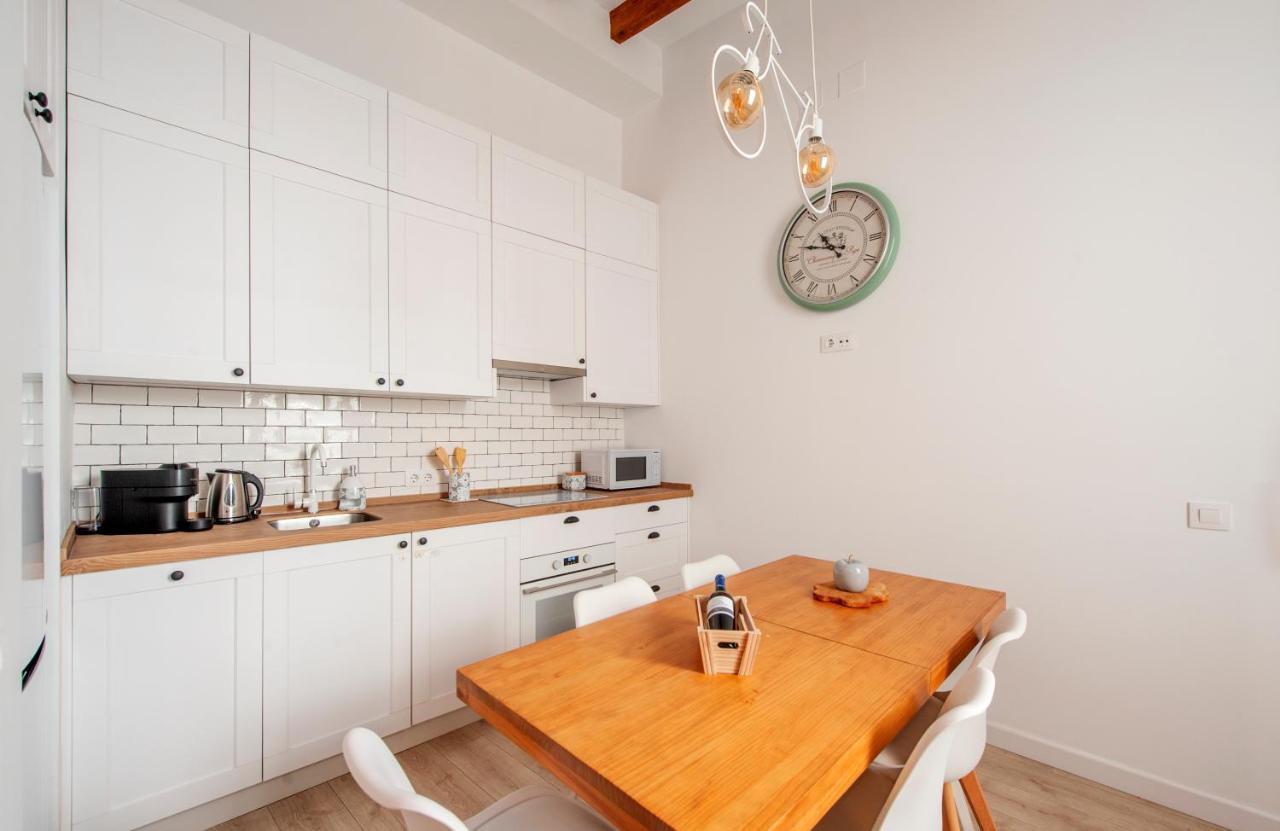 Casa Valentina Ii: Confort Y Luz En Sevilla Centro ภายนอก รูปภาพ